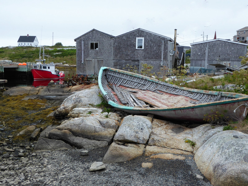 Fishing and tourist village around Peggys Cove lighthouse (7)