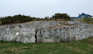 Rock carving at Peggys Cove (2)