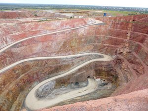 19 Cobar - Fort Bourke Lookout and Dapville mine (1)