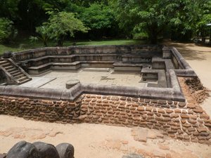 Polonnaruwa Pool