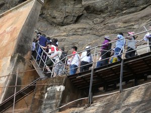 Sigiriya on the way up to see the Frescos (3)