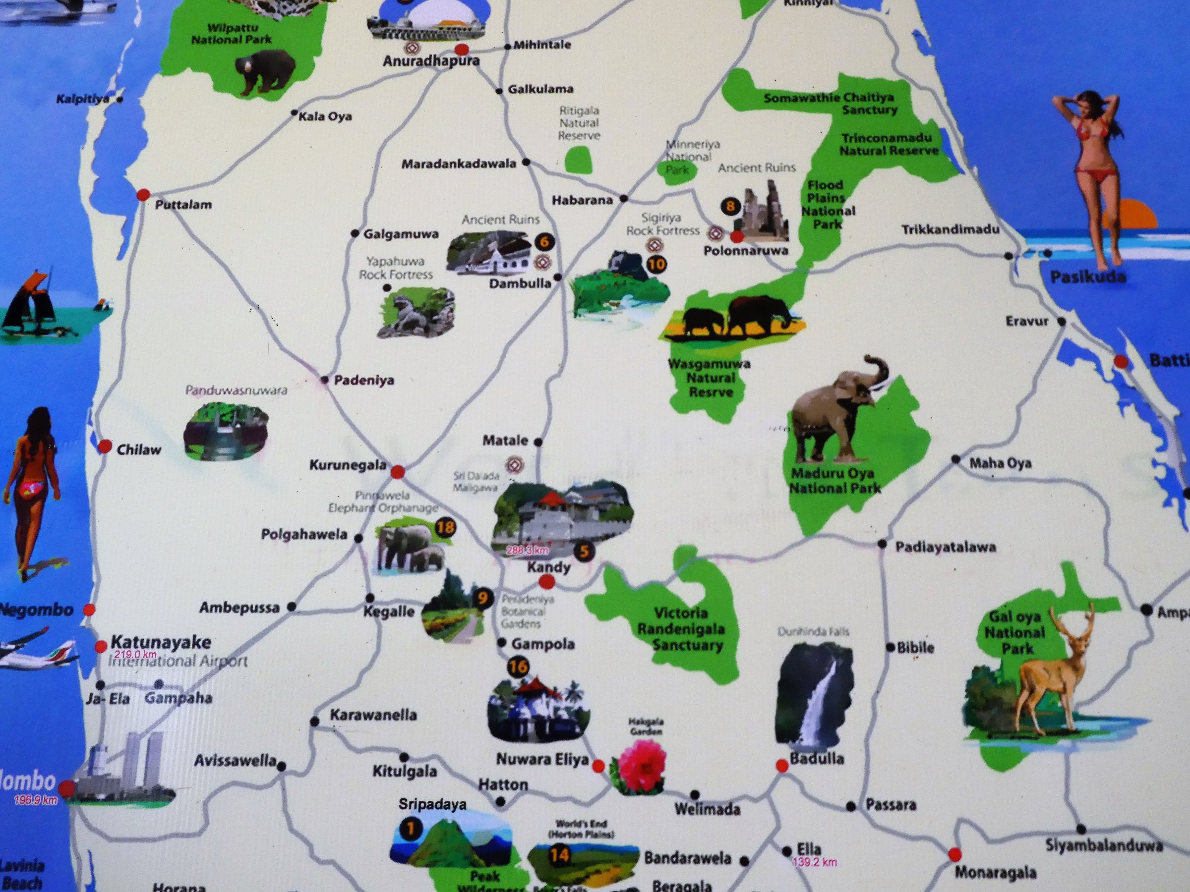sri lanka tourist spot map
