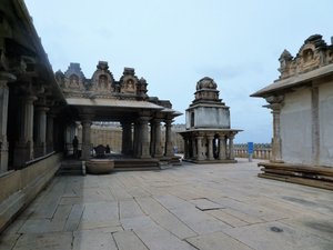 Shravamabelgola Temple (77)