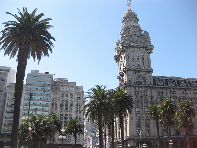 Plaza de Independencia, Montevideo