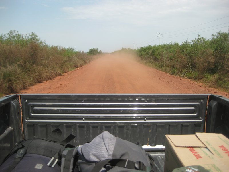 The dirt road to Colonia Pellegrini