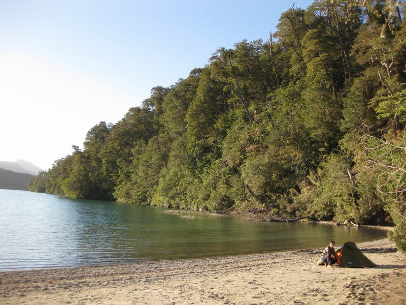 Camping on the deserted shore of Lago Espejo Chico