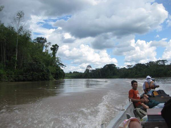 On the longboat to Cuyabeno, Río Aguarico