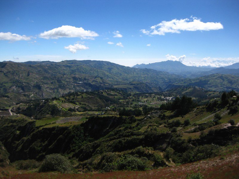 Landscape between Quilotoa and Chugchilán