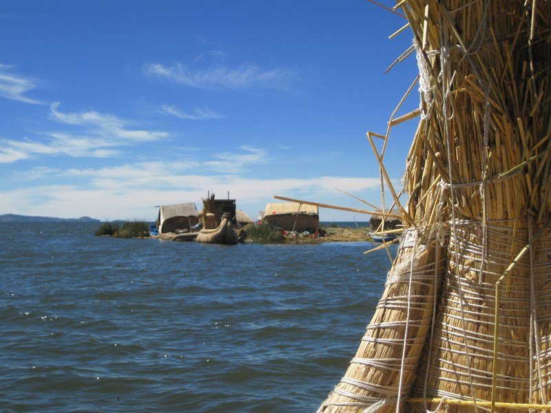 Uros Titino in the background