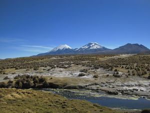 Twin volcanos Parinacota and Pomerape, Parque Nacional Sajama
