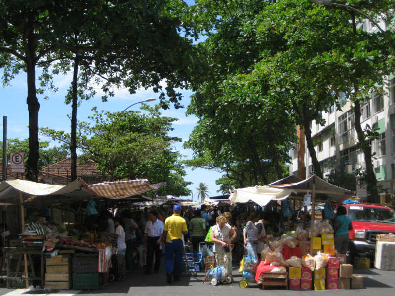 A feira - street market - just off Ipanema beach