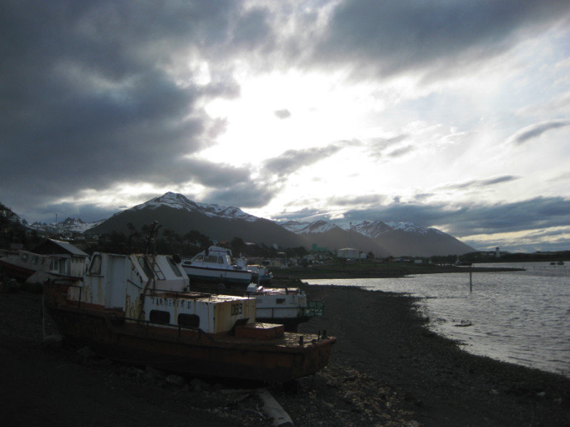 Late afternoon in Puerto Williams