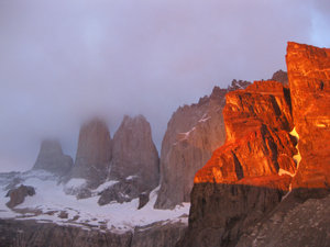 Sunrise, Torres del Paine