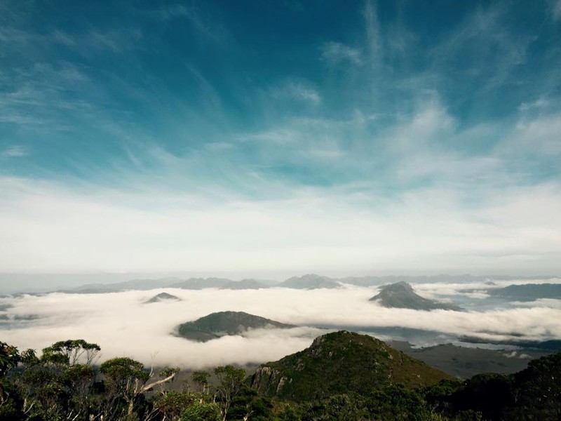 A cloud-filled Lake Pedder in the morning
