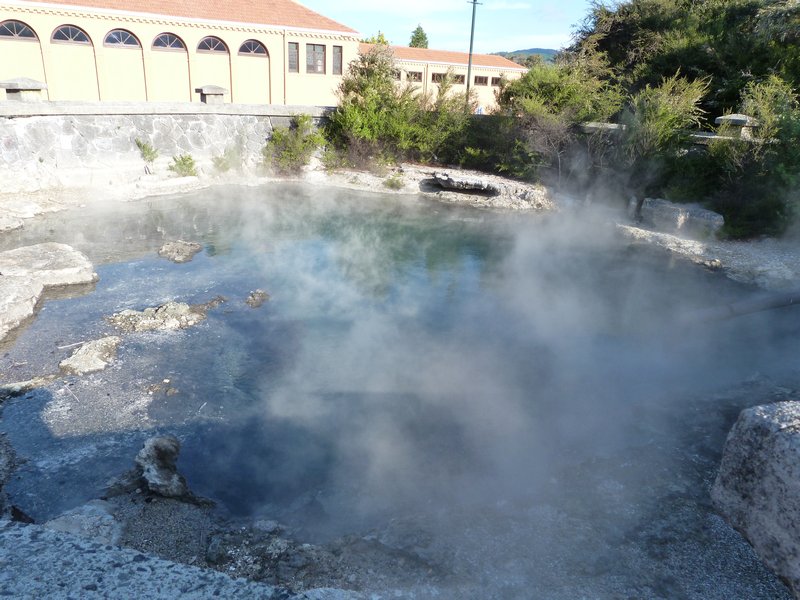hot pool in government gardens