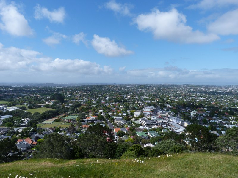 view from Mt Eden over Auckland
