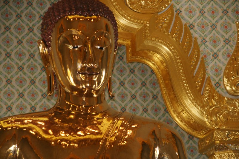 Largest Solid Gold Buddha..