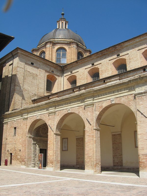 10 Urbino