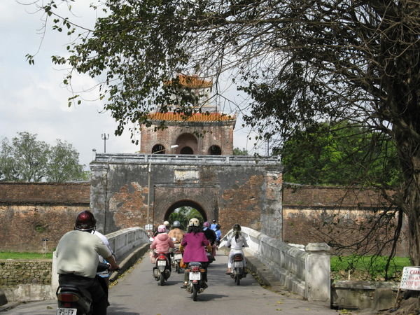 Entering the Citadel, Hue