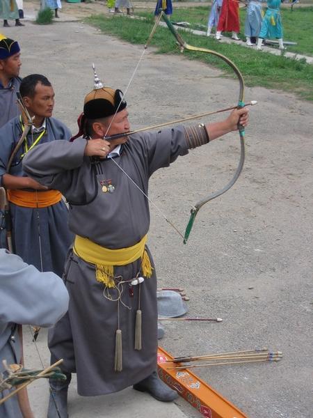 archery at Naadam