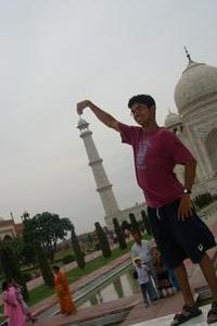 Nabil Picking up Minar