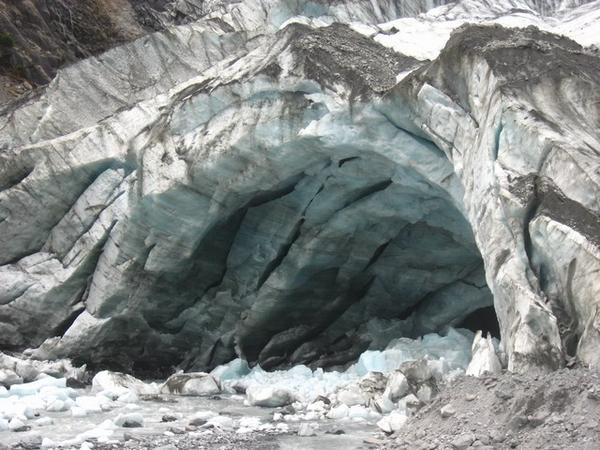 Cave - Franz Josef Glacier
