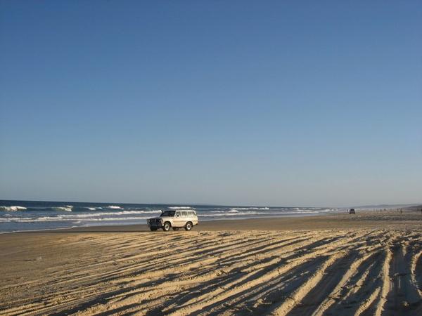 Beach - Fraser Island