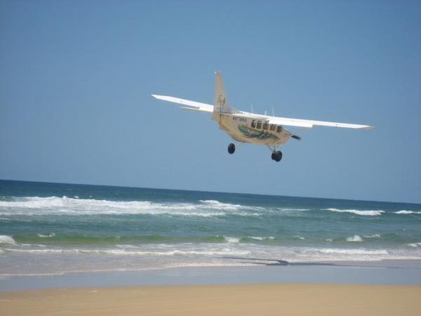 Plane landing - Fraser Island