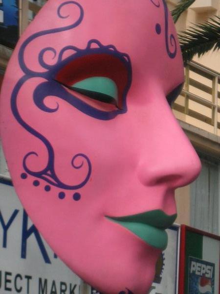 Miss Pink Face, Surfers Paradise
