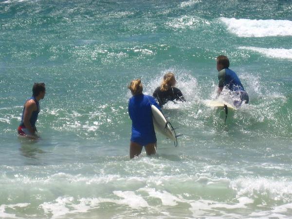 Surfers, Watego's beach