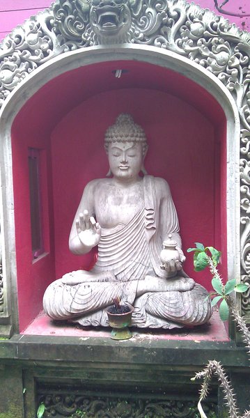 Buddhaer over alt.....
