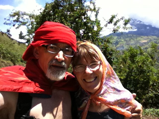 Hiking in the equatorial sun at 2800m