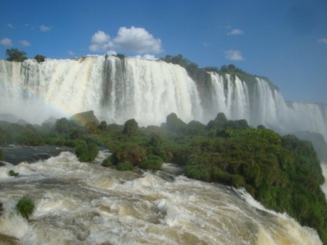 .(7)Iguazu. een muur van water.