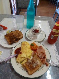 Breakfast Oakabella Homestead