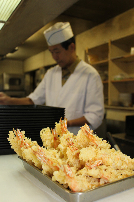 Fried shrimps in paste