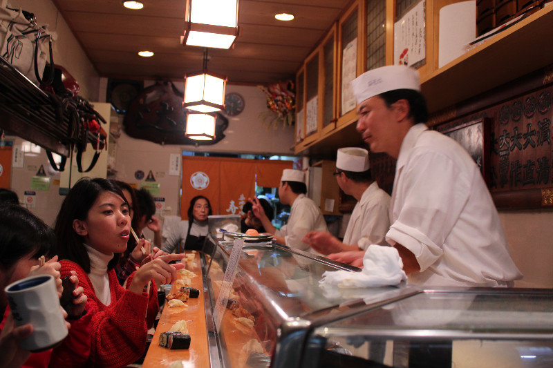 Sushi Dai, Tokyo's most famous sushi restaurant at Tsukiji fishmarket