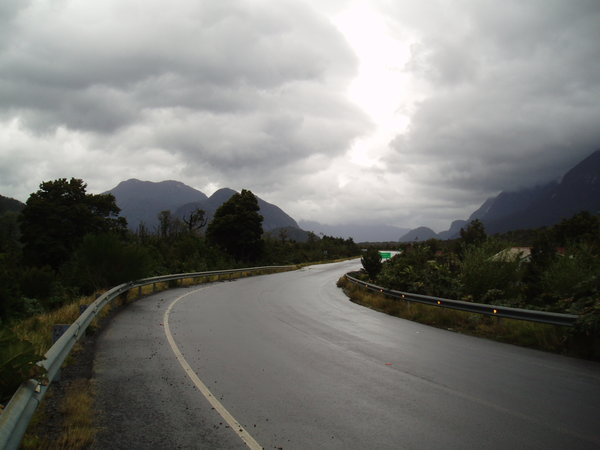 Cloudy end to the Carretera