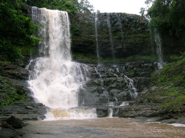 Bottom waterfall