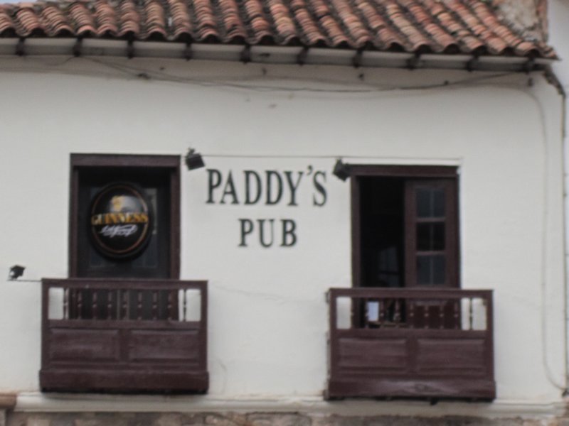 Irish Pub, Paddy's