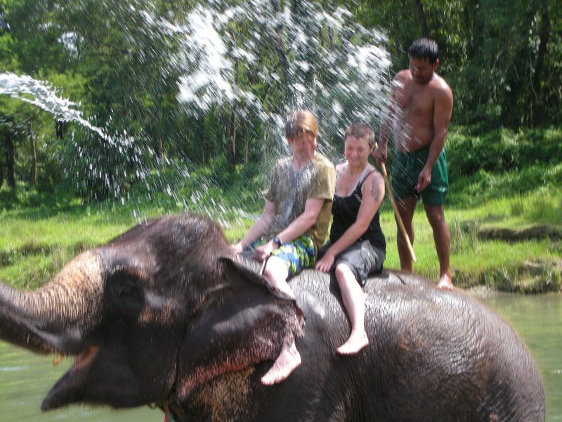 Chitwan National Park - Time to get soaked