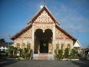 A beautiful Wat by my hotel in Chiang Rai