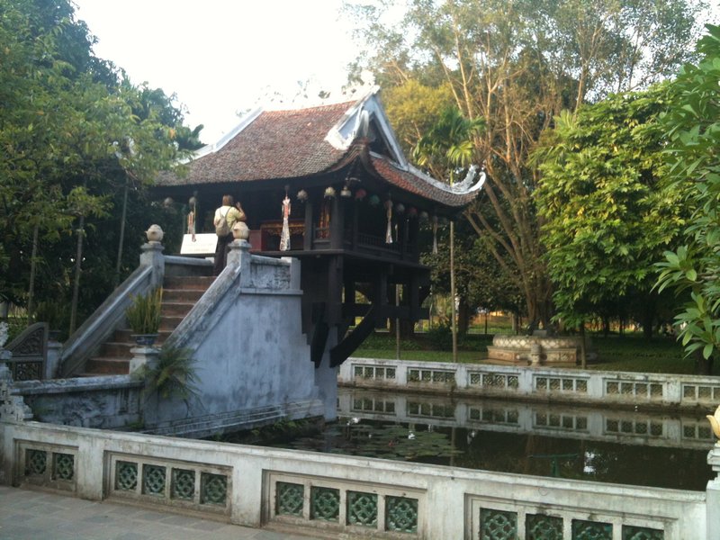 Hanoi - One leg Pagoda