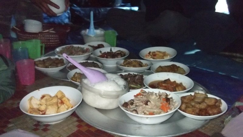 Sapa - Fansipan - The food at base camp