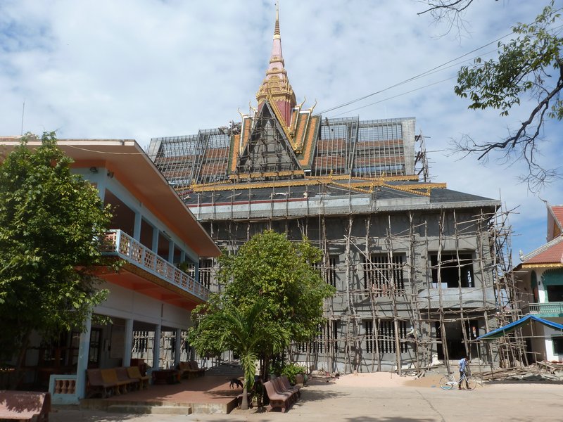 Siem Reap - Check out the scaffolding