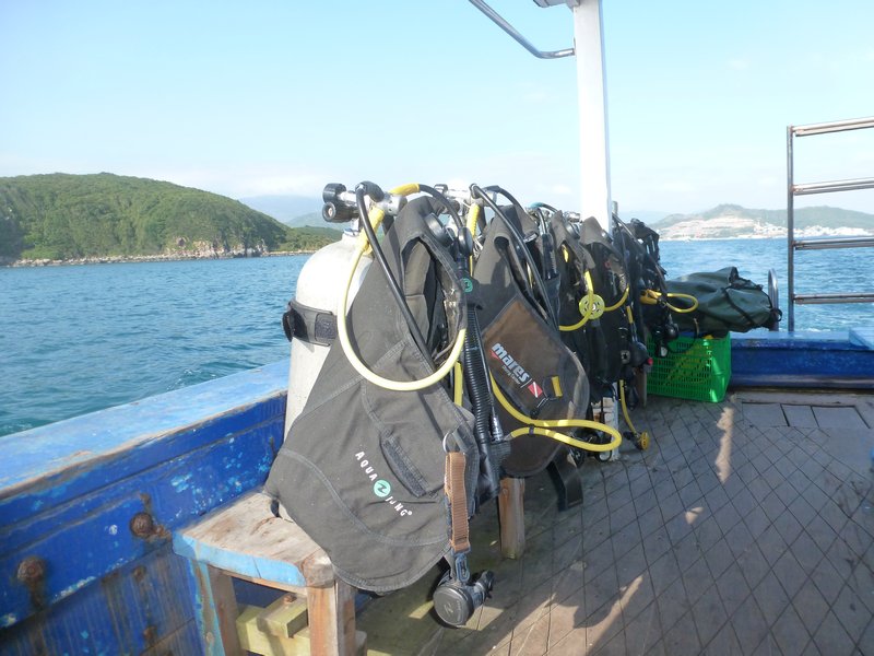 Nha Trang - My life line for my first dive!