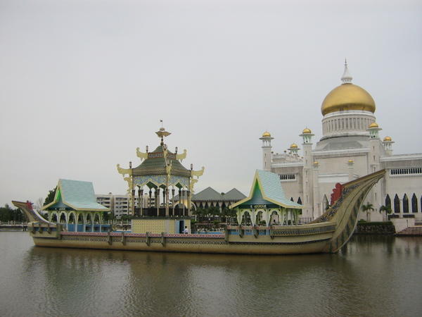 Brunei, Mosque