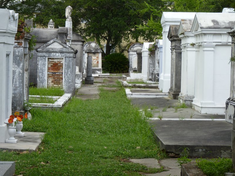 Lafayette cemetery