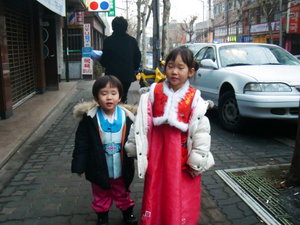 Children in Hanbok's
