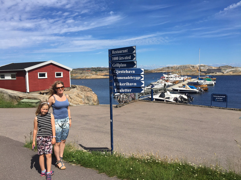 Victoria and Hege at Werdens Ende