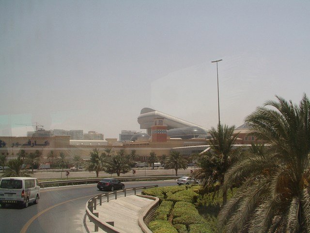 Outside of ski slope at back of Emirates Mall